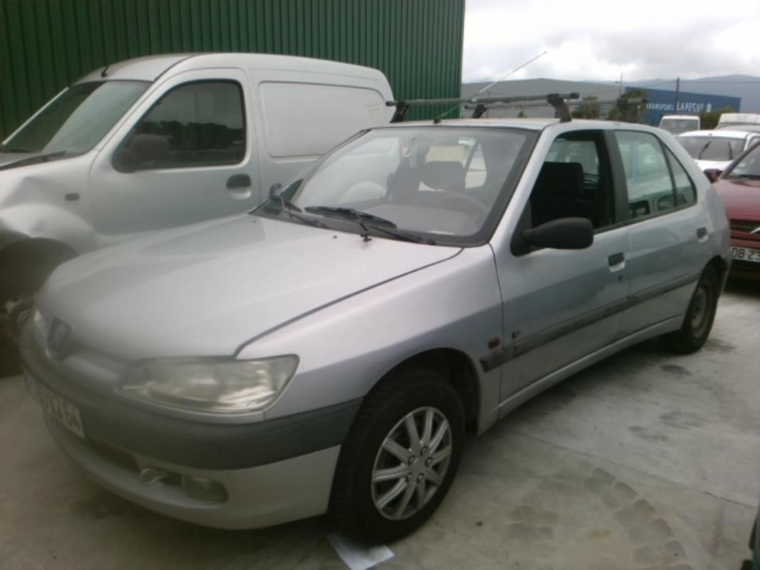 Image Culasse - PEUGEOT 306