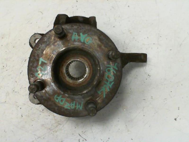 Fusee avant gauche MAZDA 121 1 Diesel - 1
