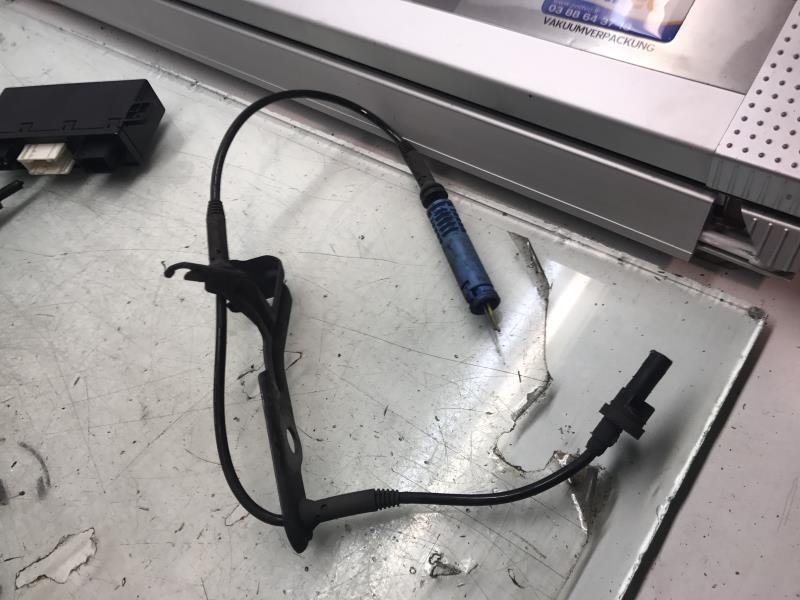 Sensore ABS anteriore destro BMW SERIE 5 (E60) PHASE 1  - 1