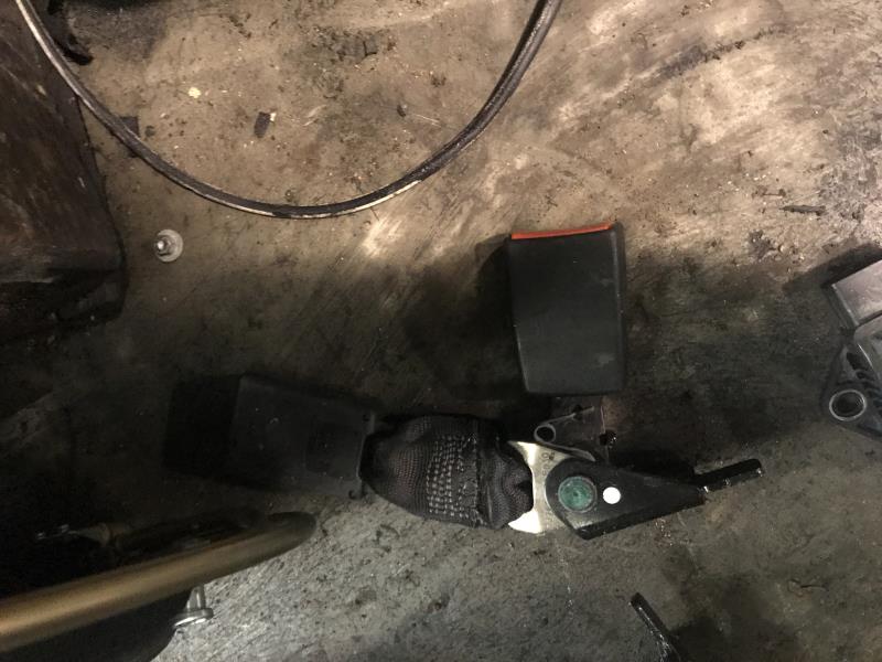 Aggancio cintura sicurezza posteriore destro BMW X5 E53  - 1