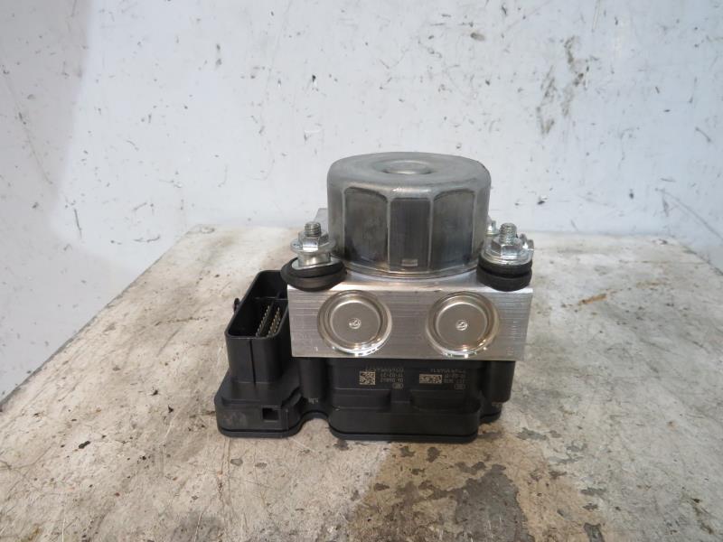 Blocco ABS (antibloccaggio freni) RENAULT CLIO 4 PHASE 1 Gasolina - 1