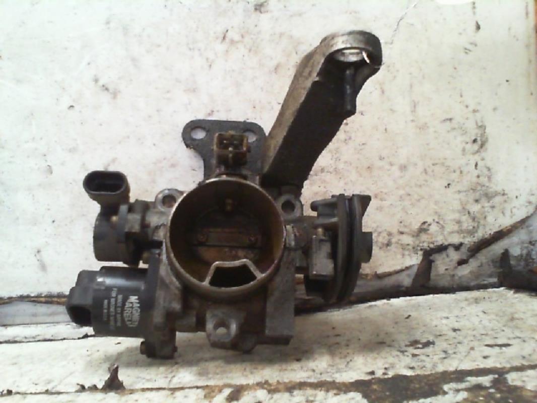 Corpo farfallato RENAULT CLIO 2 PHASE 1 Gasolina - 1