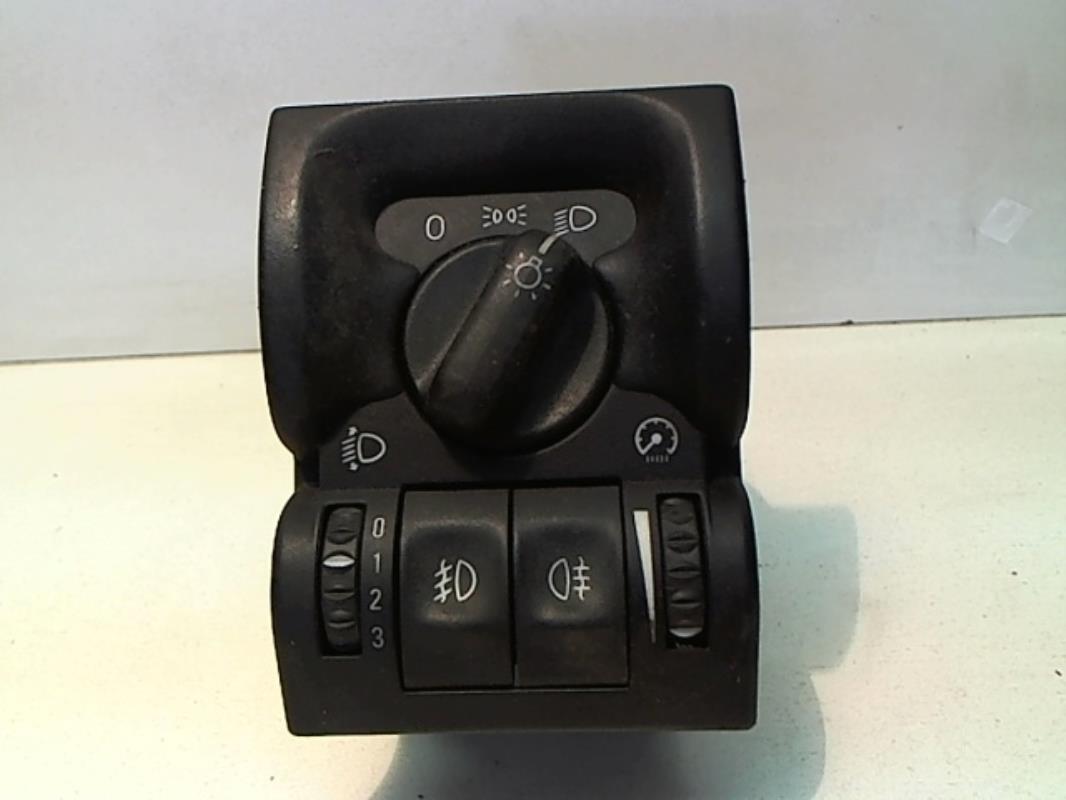 Bouton/Interrupteur OPEL VECTRA B PHASE 1 BREAK Essence - 1