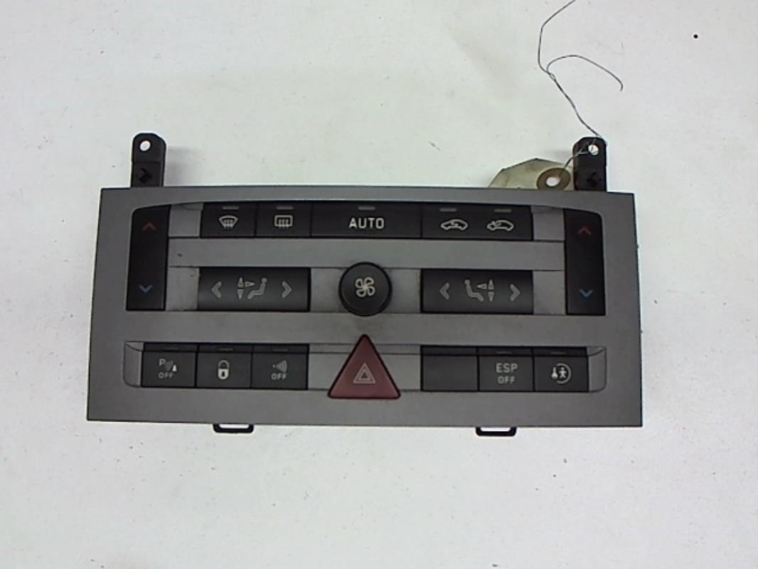 Commande chauffage PEUGEOT 407 PHASE 1 Diesel - 1
