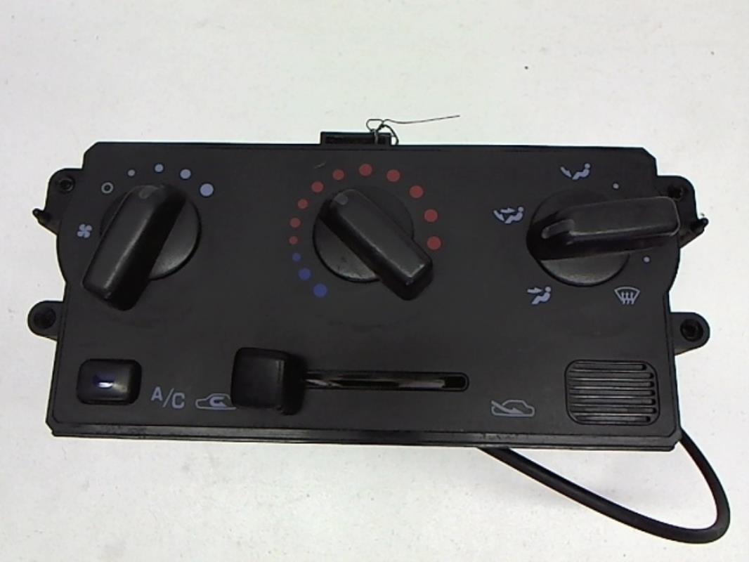 Commande chauffage NISSAN MICRA 2 PHASE 1 Essence - 1
