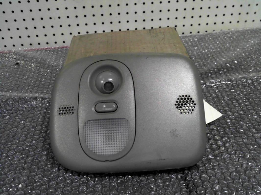Eclairage de plafonnier RENAULT CLIO 2 PHASE 2 Diesel - 1