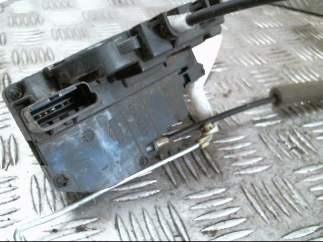 Chiusura centralizzata anteriore sinistra NISSAN MICRA 3 PHASE 1 Diésel - 1