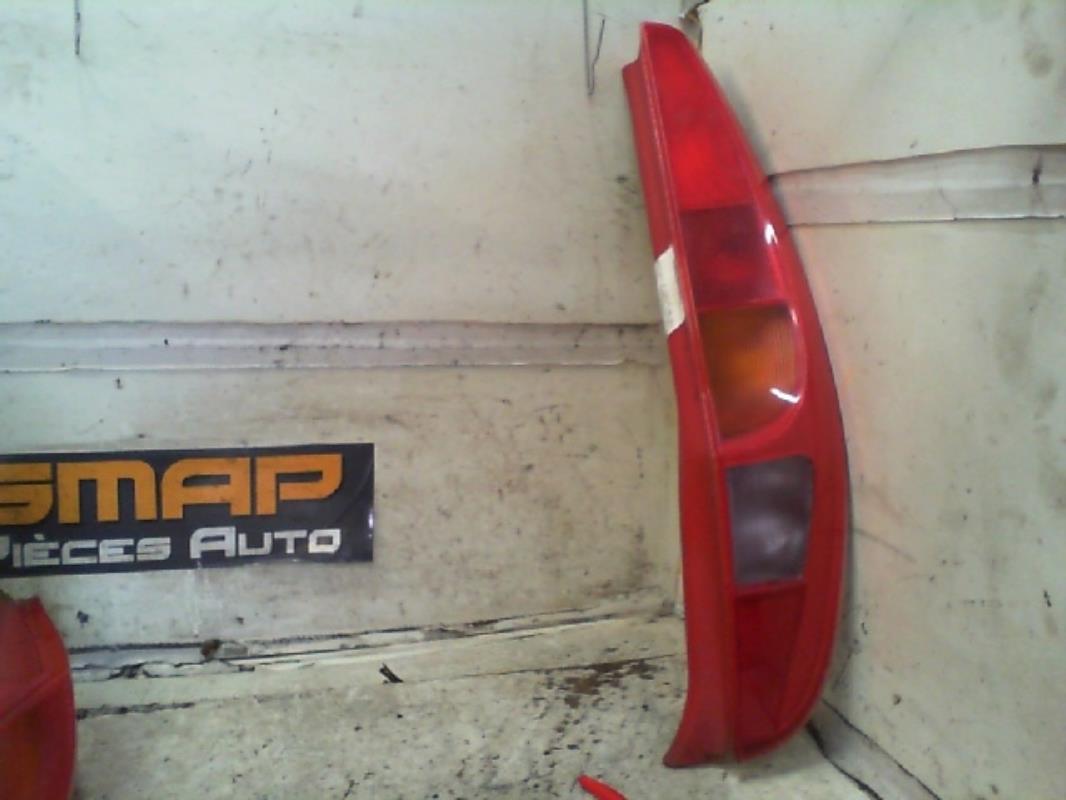 Fanale posteriore principale destro (luci) FIAT PUNTO 2 PHASE 1 Diésel - 1