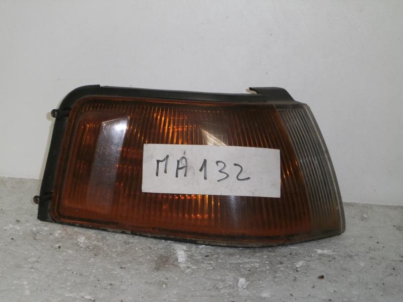 Optique avant secondaire droit (feux)(clignotant) MAZDA 323 4  - 1