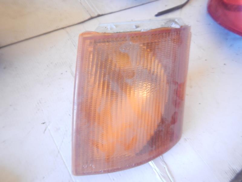 Optique avant secondaire gauche (feux)(clignotant) FORD TRANSIT 2 PHASE 2 Diesel - 1