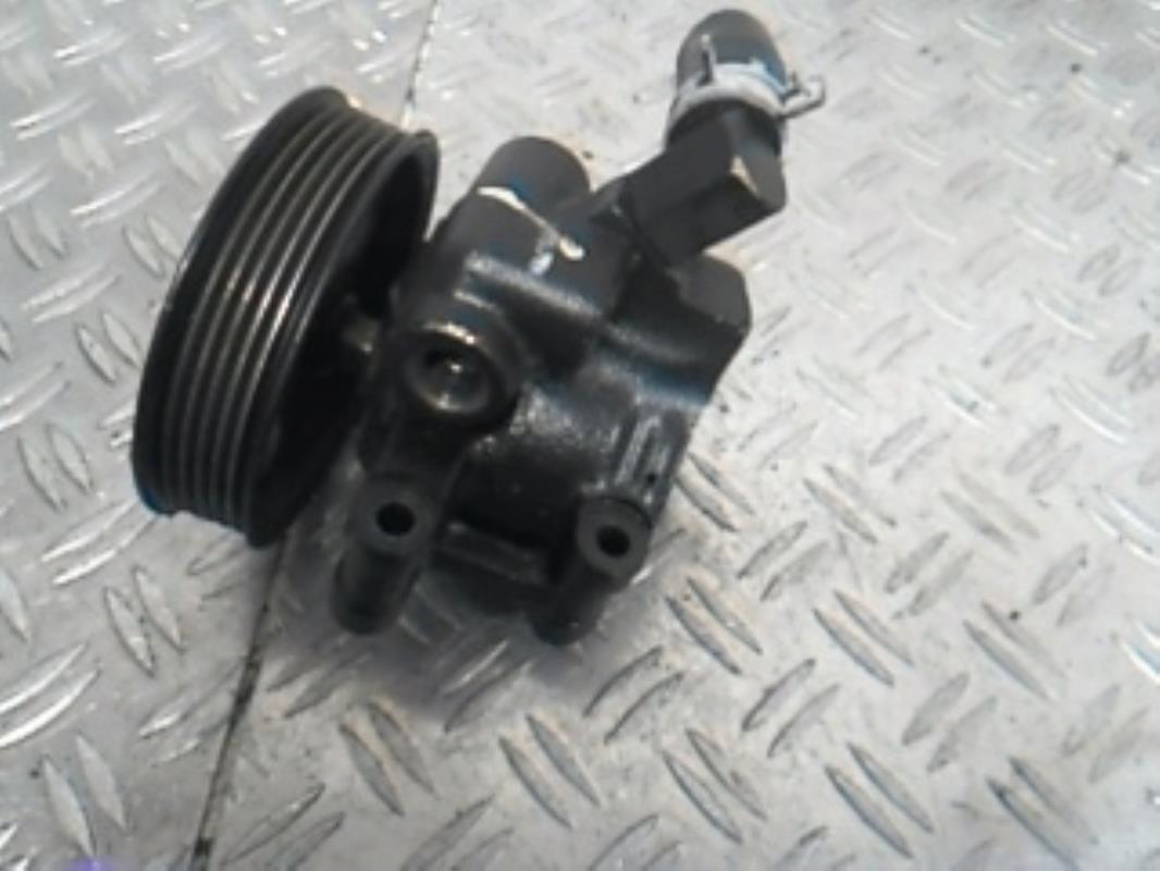 Pompe de direction FORD FIESTA 4 PHASE 1 Essence - 1