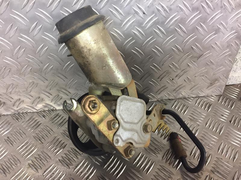 Pompe de direction TOYOTA YARIS 1 PHASE 1 Diesel - 1