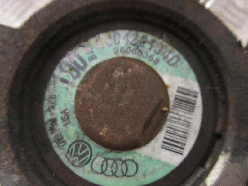 Pompe de direction VOLKSWAGEN GOLF 4 Diesel - 1
