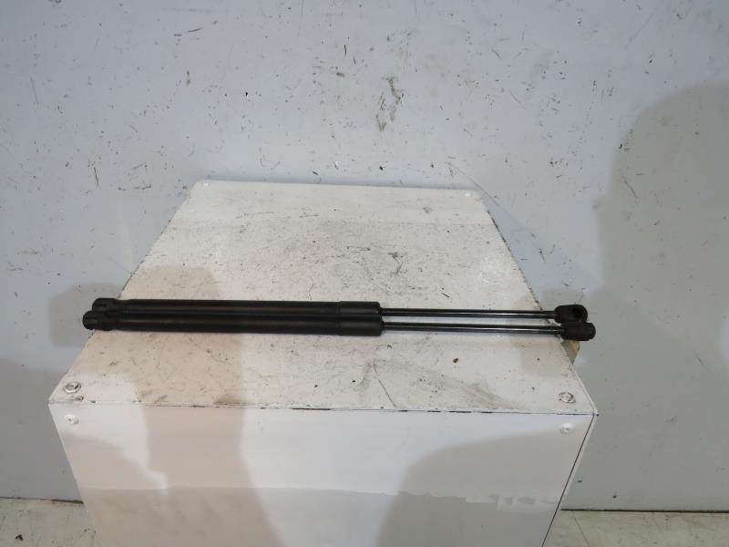 Verin de coffre SUZUKI SWIFT 3 Diesel - 1