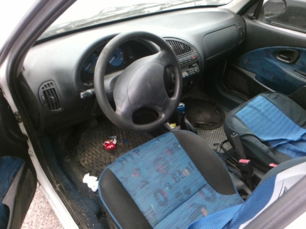 Image Leve vitre mecanique arriere droit - CITROEN SAXO