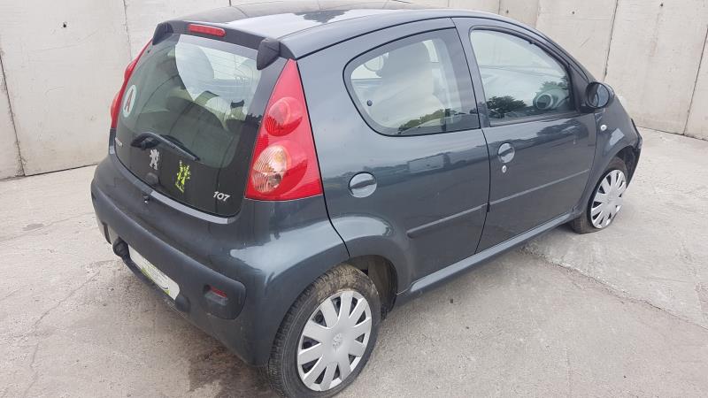 Image Feu arriere principal droit (feux) - PEUGEOT 107