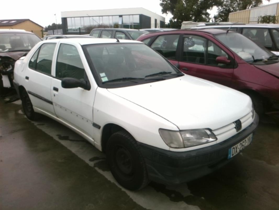 Image Optique avant principal droit (feux)(phare) - PEUGEOT 306