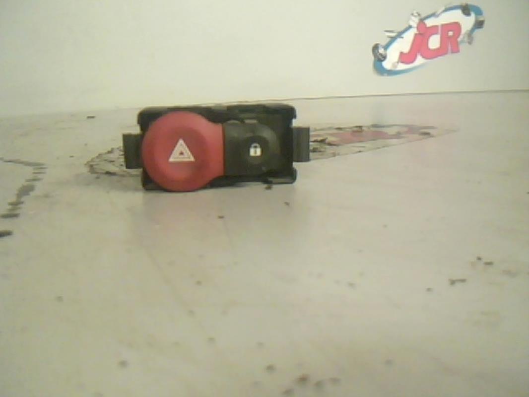 Bouton de warning RENAULT MODUS PHASE 1 Diesel - 1