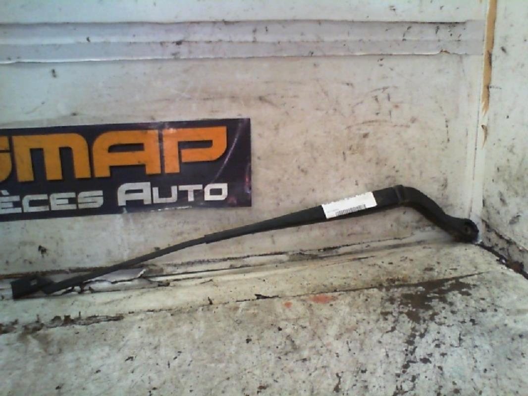 Braccio tergicristallo anteriore destro PEUGEOT BOXER 3 PHASE 1 Diésel - 1