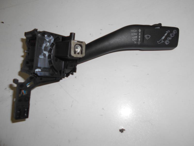 Commodo d'essuie glaces VOLKSWAGEN SCIROCCO 3 PHASE 1 COUPE Diesel - 1