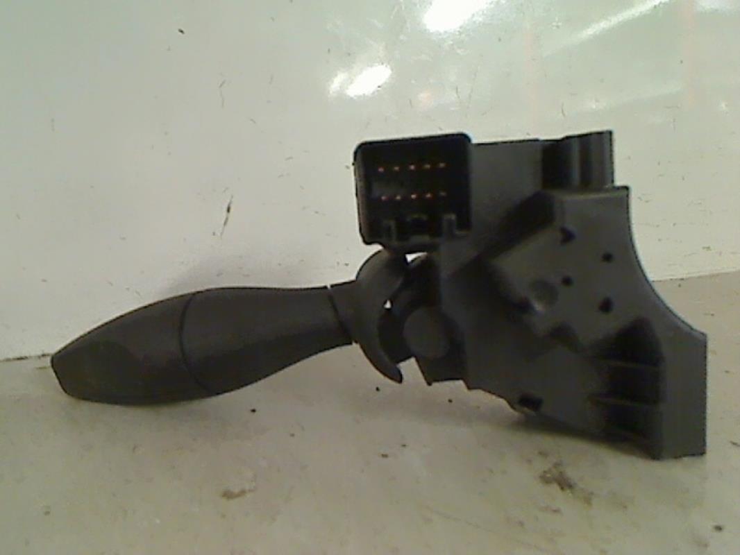 Commodo phare FORD MONDEO 2 BREAK Diesel - 1