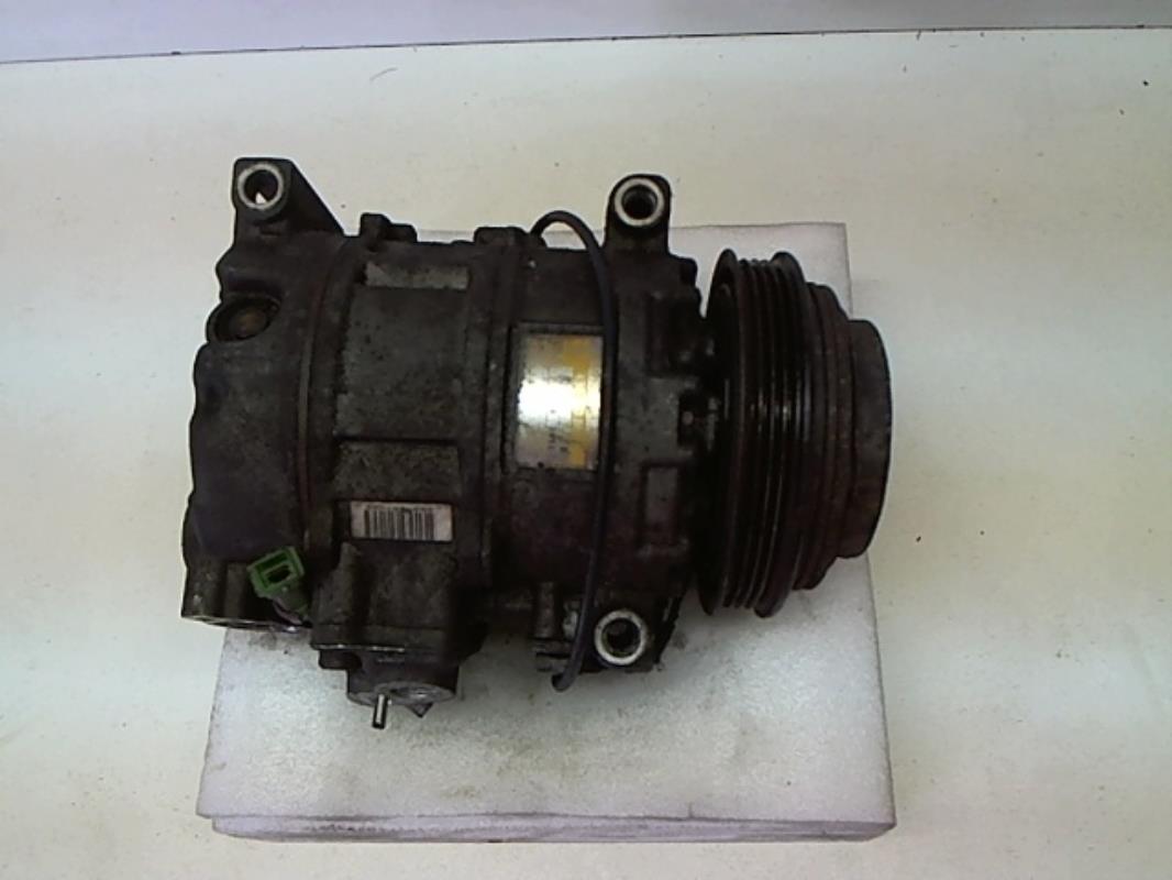Compresseur clim VOLKSWAGEN PASSAT 4 PHASE 1 BREAK Diesel - 1