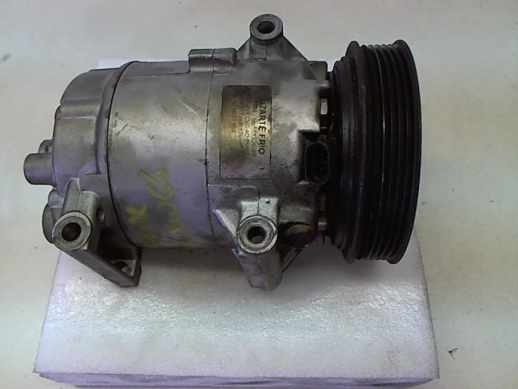 Compresseur clim RENAULT MEGANE 2 PHASE 1 BREAK Essence - 1