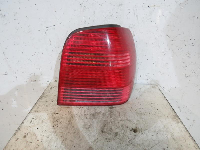 Fanale posteriore principale destro (luci) VOLKSWAGEN POLO 3 PHASE 2 Gasolina - 1