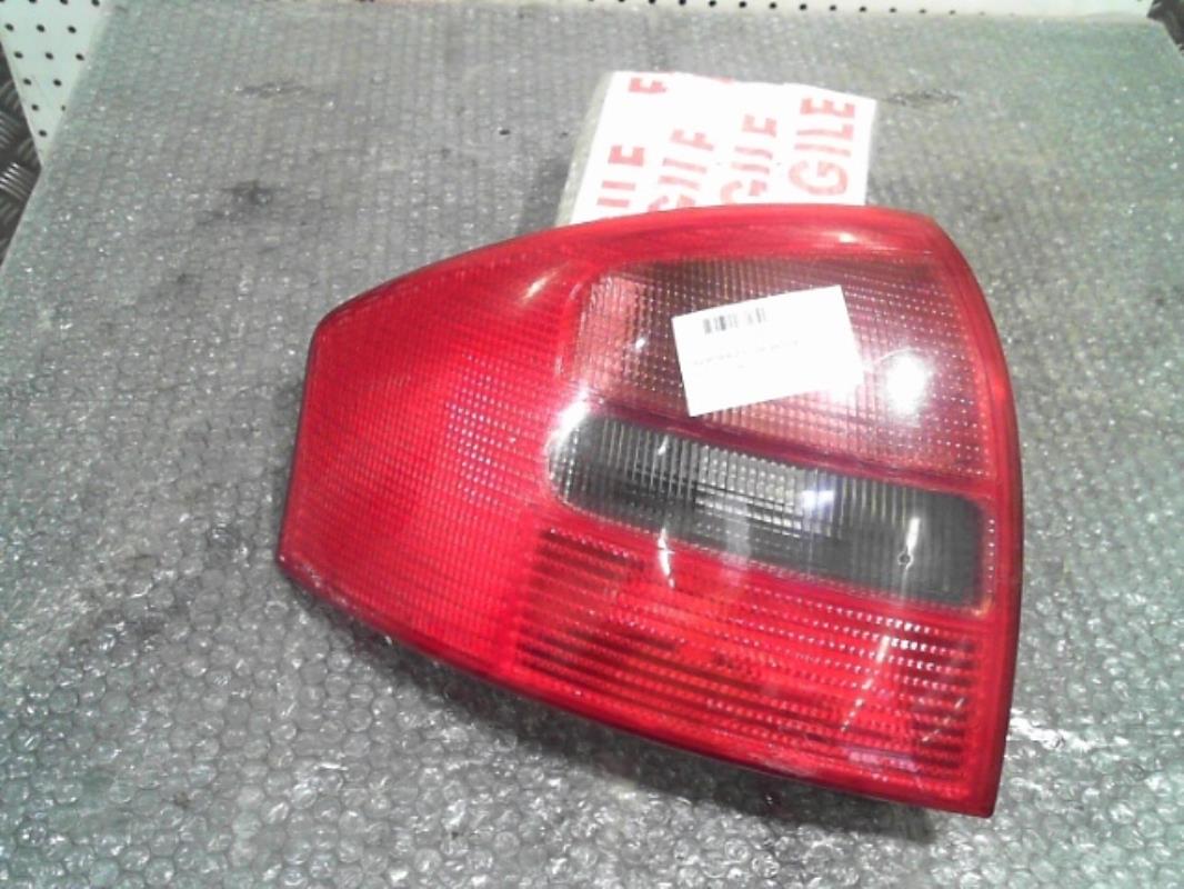 Fanale posteriore principale sinistro (luci) AUDI A6 2 PHASE 1 Diésel - 1