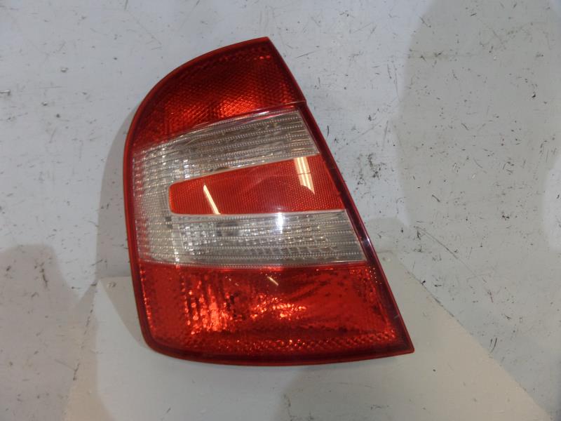 Fanale posteriore principale sinistro (luci) SKODA FABIA 1 PHASE 2 Diésel - 1