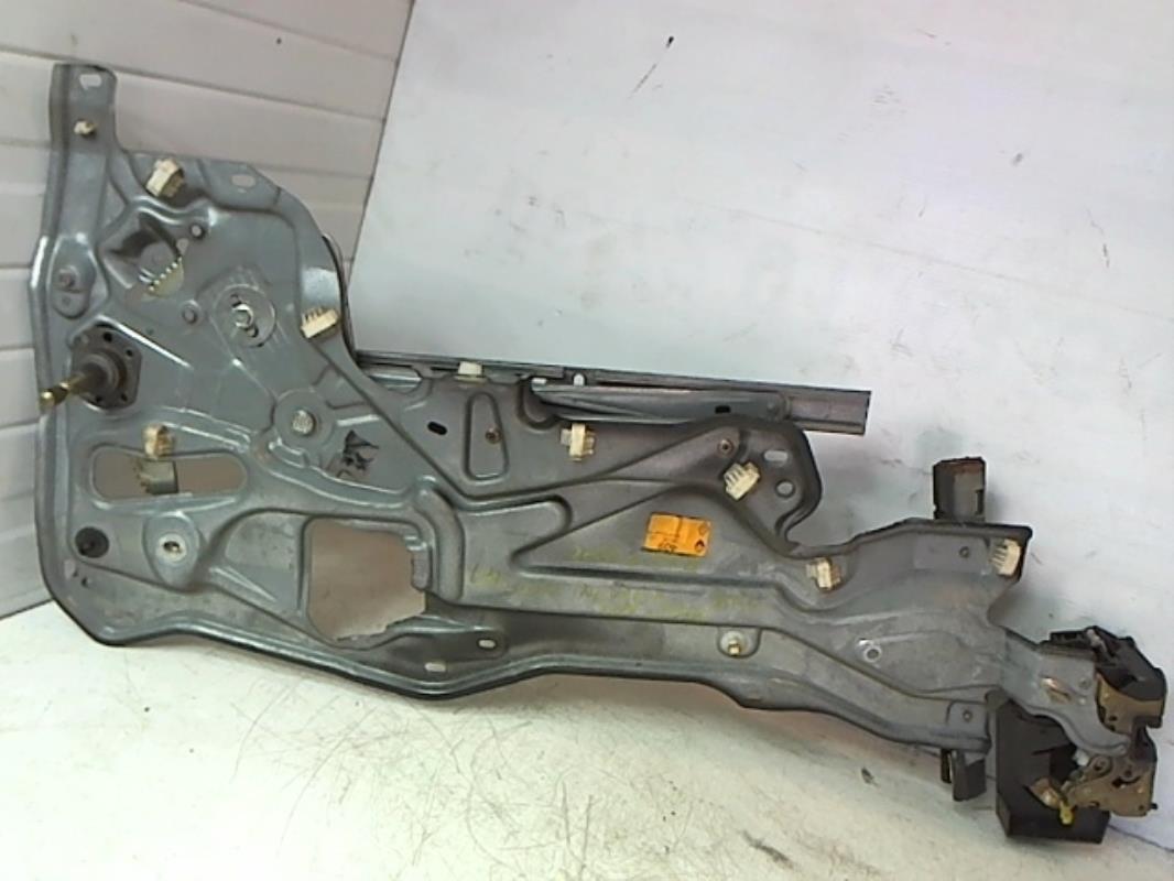 Alzacristalli manuale posteriore sinistro RENAULT LAGUNA 1 PHASE 1 Diésel - 1