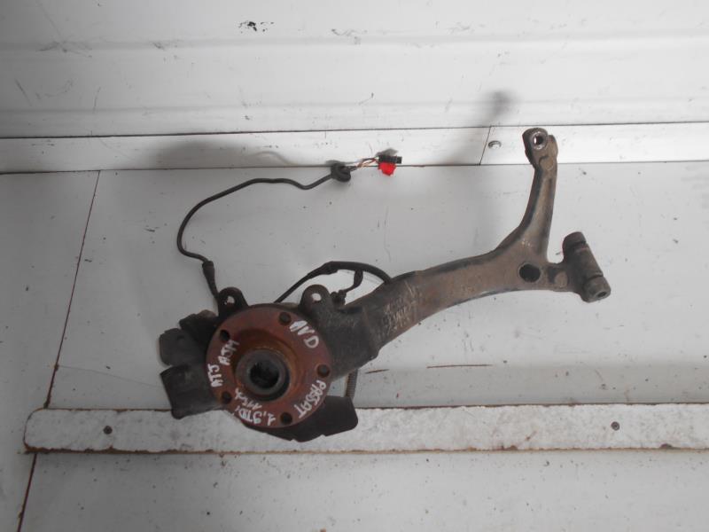 Pivot de moyeu avant droit VOLKSWAGEN PASSAT 4 PHASE 1 BREAK Diesel - 1