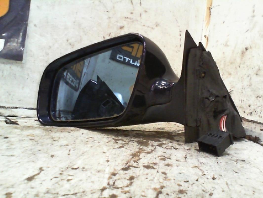 Retrovisor izquierdo AUDI A4 1 PHASE 2 Diésel - 1