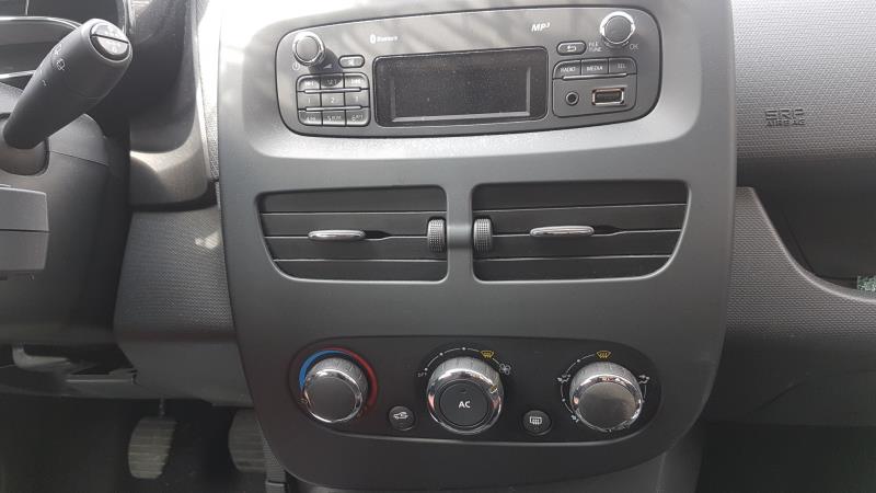 Image Feu diurne avant droit - RENAULT CLIO 4