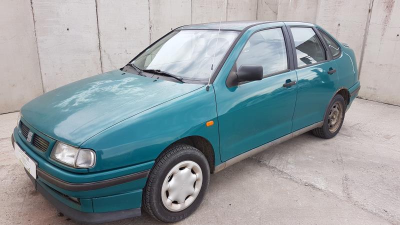 Image Retroviseur droit - SEAT CORDOBA 1