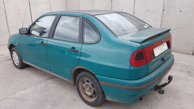 Image Retroviseur droit - SEAT CORDOBA 1