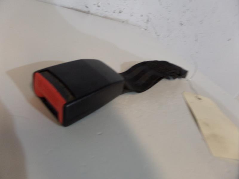 Aggancio cintura sicurezza posteriore destro PEUGEOT 206 PHASE 1 Gasolina - 1
