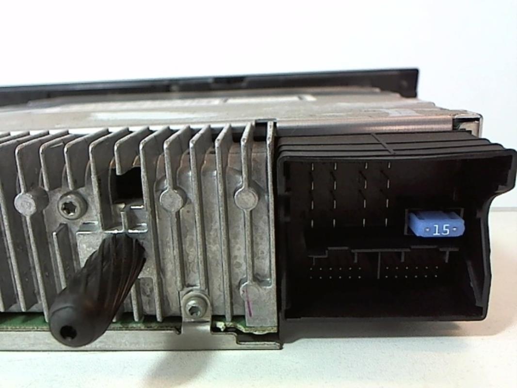 Image Autoradio d'origine - BMW SERIE 1 E81