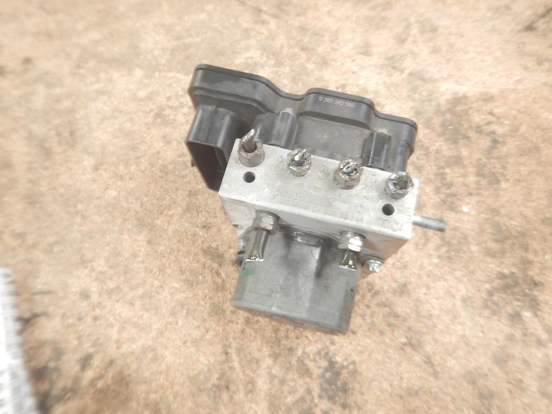 Bloc ABS (freins anti-blocage) RENAULT KANGOO 2 PHASE 2 Diesel - 1