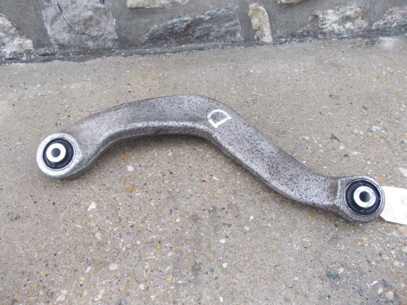 Braccio sospensione superiore posteriore destro AUDI Q5 1 PHASE 1 Diésel - 1