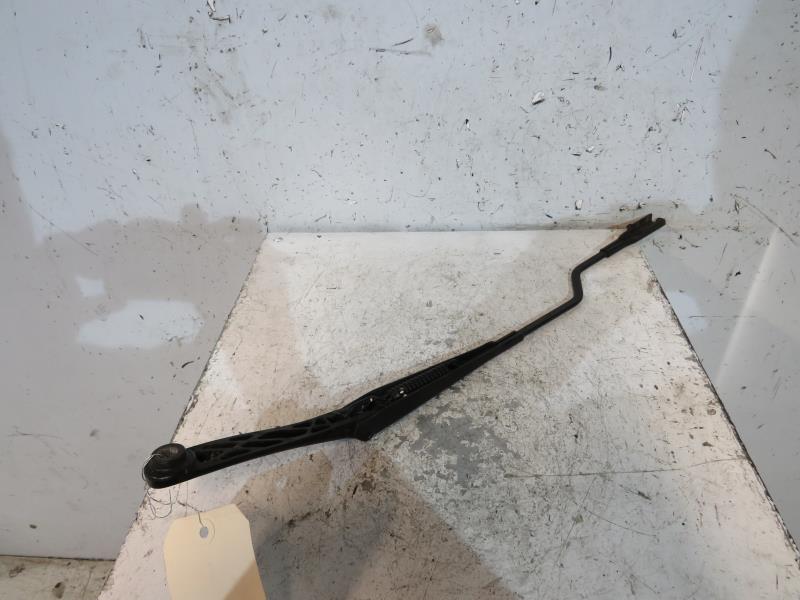 Braccio tergicristallo anteriore sinistro FIAT GRANDE PUNTO Gasolina - 1