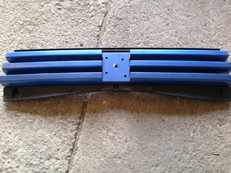 Calandre PEUGEOT 205 PHASE 2  - 1