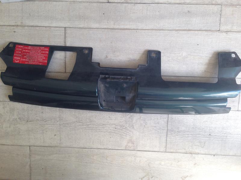 Calandre PEUGEOT 306 PHASE 1  - 1
