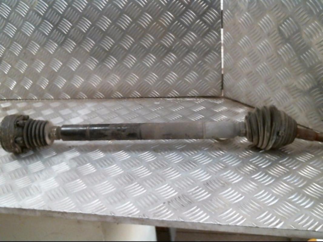 Giunto cardanico albero di trasmissione destro VOLKSWAGEN POLO 3 PHASE 1 Diésel - 1