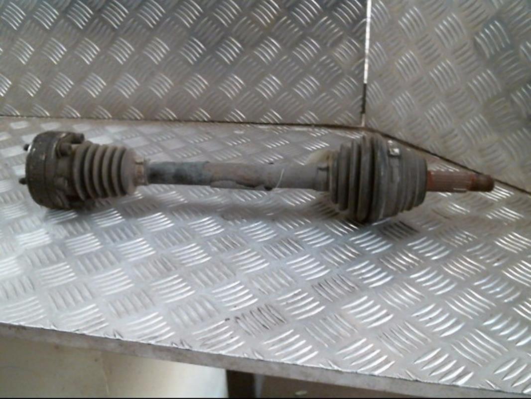 Giunto cardanico albero di trasmissione sinistro VOLKSWAGEN POLO 3 PHASE 1 Diésel - 1