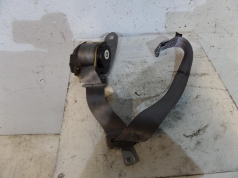 Cintura di sicurezza posteriore sinistra PEUGEOT 406 PHASE 1 BREAK Diésel - 1