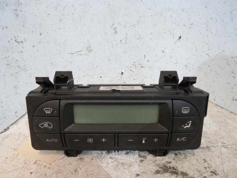 Commande chauffage CITROEN C3 1 PHASE 1 Essence - 1