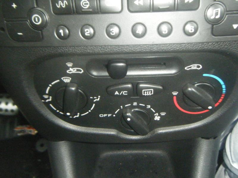 Commande chauffage PEUGEOT 206+ Diesel - 1