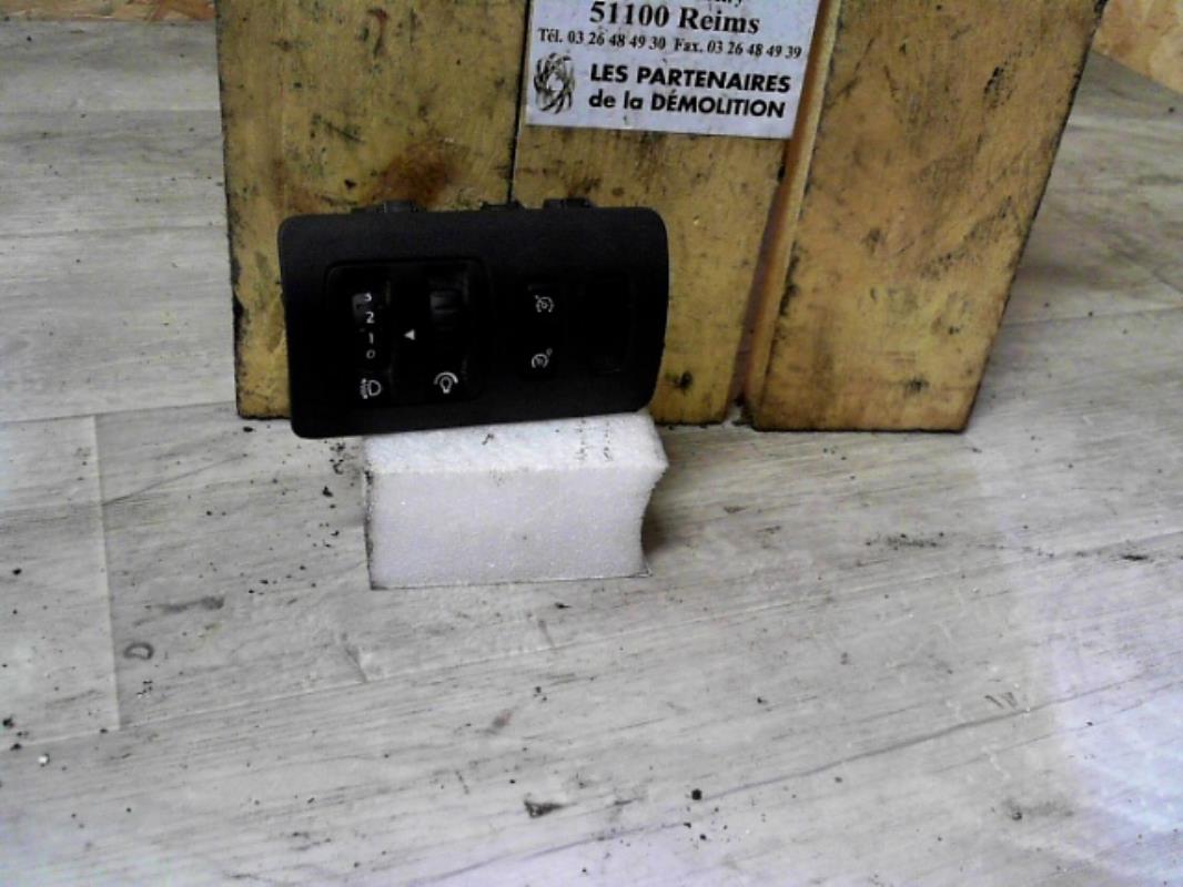 Commande de phare RENAULT CLIO 3 PHASE 1 Diesel - 1