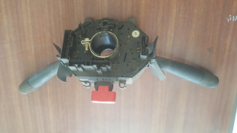 Commodo FIAT PUNTO 2  - 1